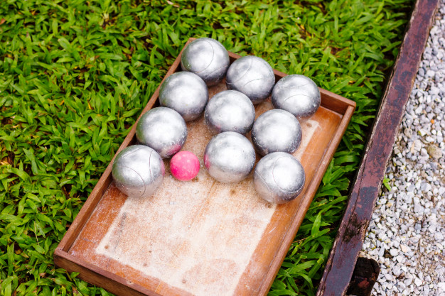 petanque-metal-balls-ready-playing_121708-360